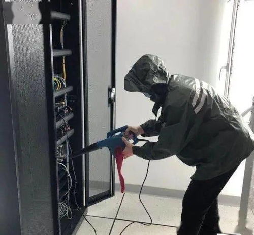 五大連池機場圓滿完成設施設備秋冬換季維保工作，保障通訊設備穩定運行