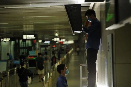 地鐵深處 通訊設(shè)備維修的隱秘江湖